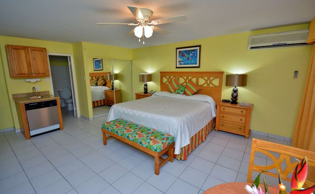 Atrium Beach Resort And Spa St Maarten A Ramada By Wyndham Bahía de Simpson Habitación foto